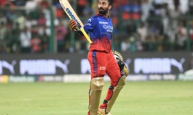 रायुडू ने दिनेश कार्तिक को टी20 विश्व कप टीम में शामिल करने की वकालत की