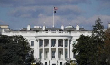 अमेरिका में व्हाइट हाउस के गेट से वाहन टकराया, ड्राइवर की मौत