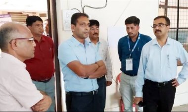 मुख्य निर्वाचन पदाधिकारी श्री राजन ने इंदौर में मतगणना स्थल का किया निरीक्षण