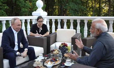 ‘गार्डन में टहले, इलेक्ट्रिक कार में घूमे…,’ रूस में PM मोदी और पुतिन के बीच दिखी केमिस्ट्री