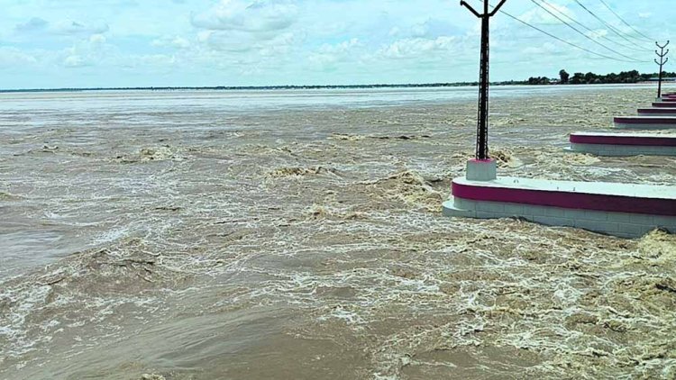 बिहार में बाढ़ को लेकर सीतारमण से मिलने के बाद संजय झा ने कहा, सरकार आपदा को अवसर में बदलेगी