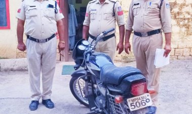 रीवा में शातिर बाइक चोर गिरफ्तार:अस्पताल परिसर से चुराई थी बाइक ; मास्टर की के जरिये करता था चोरी