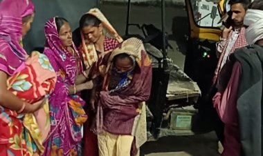 सड़क पर प्रसूता ने जन्मा बच्चा, टेक्सी से पहुंचाया अस्पताल:फोन लगाने के बाद भी नहीं आई एम्बुलेंस, घर से बाइक से लेकर निकले