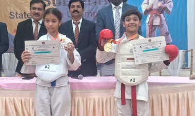 रक्षा बिष्ट ने राज्य स्तरीय चैंपियनशिप में हासिल किए 2पदक:जवाहरलाल स्कूल भोपाल की छात्रा ने कराटे में जीता कांस्य और रजत
