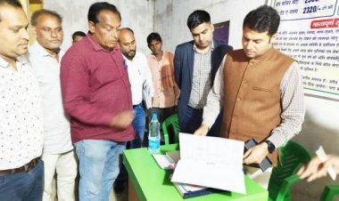 कलेक्टर ने धान खरीदी केंद्रों का किया निरीक्षण