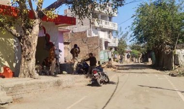 पीथमपुर में दो कंटेनर गायब होने का गलत स्टेटस डालने वाले दो गिरफ्तार, हर जगह पुलिस है तैनात