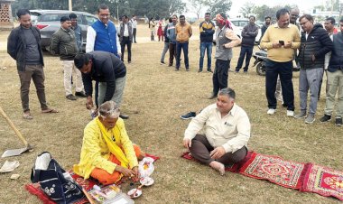 महतारी सदन भवन-शेड निर्माण का विधायक अग्रवाल ने किया भूमिपूजन