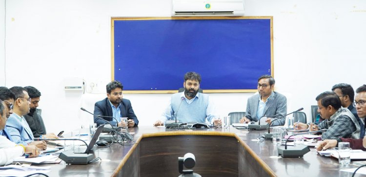 निकाय- पंचायत  चुनाव  तैयारी समीक्षा बैठक