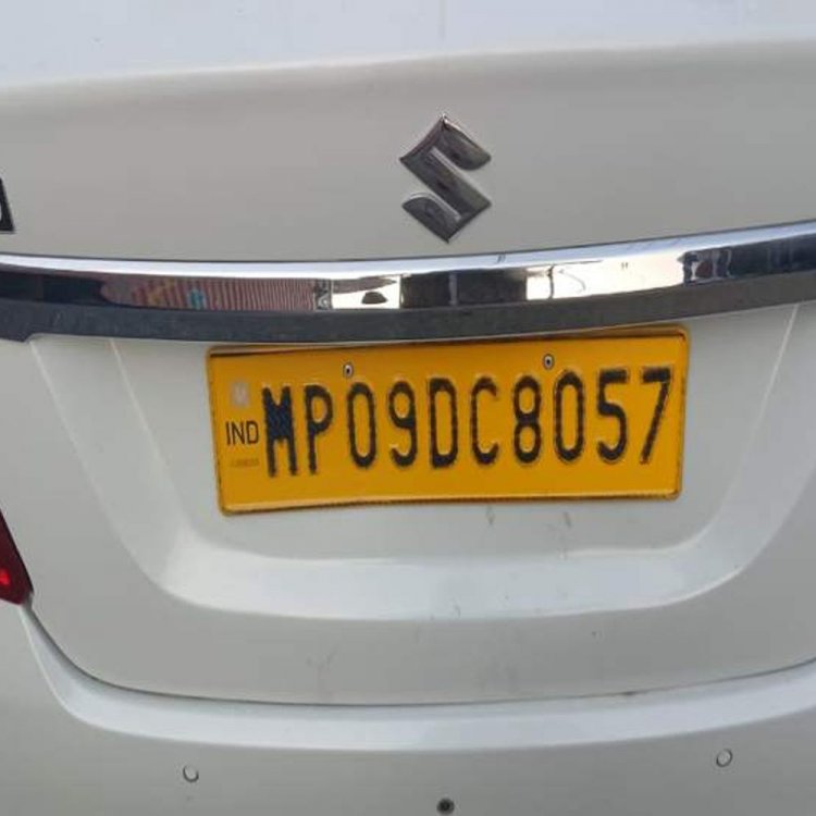 इंदौर में ट्रैफिक ASI के पैर पर चढ़ाई कार:रॉन्ग साइड से आ रहा था, रोका तो अभद्रता करते हुए मारपीट कर भागा