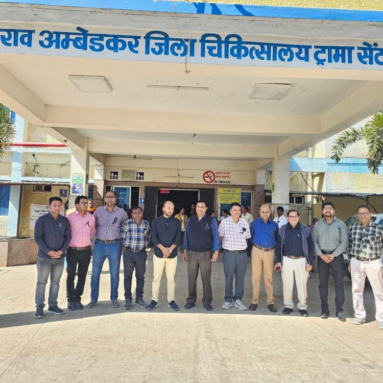 मध्य प्रदेश में डॉक्टरों का चरणबद्ध आंदोलन शुरू:शाजापुर में काली पट्टी बांधकर किया काम, 25 फरवरी से प्रशासनिक असहयोग की चेतावनी