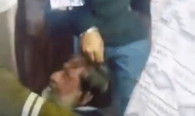 शिवपुरी में नशेड़ी बच्चा चोर को भीड़ ने पीटा:जबरदस्ती ले जाने की कोशिश कर रहा था युवक; पुलिस ने हिरासत में लिया