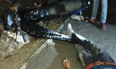 राजगढ़ में बाइक 30 फीट गहरे गड्ढे में गिरी:एक युवक की मौत,दूसरा घायल; सोयत-पचोर स्टेट हाईवे पर बिना संकेतक चल रहा निर्माण