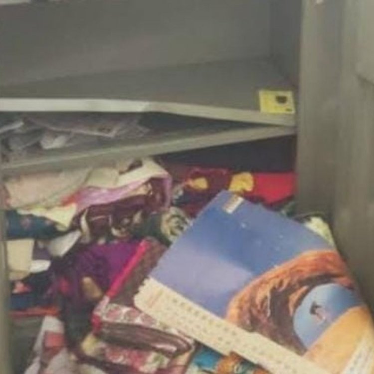 दतिया में अज्ञात चोरों ने की 90 हजार की चोरी:घर के बहार सो रहा था परिवार; 80 हजार रुपए और चांदी के जेवर लेकर भागे