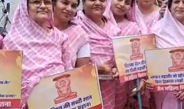 चातुर्मास के लिए सतना पहुंचीं आर्यिका अकम्पमति माताजी:श्री नेमीश्वर ज्योतिर्मय विद्या तीर्थ में करेंगी वर्षायोग; समाजजनों ने निकाली शोभायात्रा