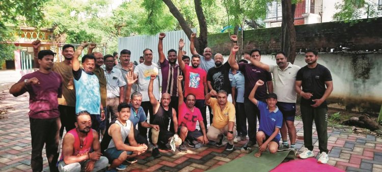 1857 के प्रथम क्रांतिकारी मंगल पांडे का जन्म दिवस पर संगोष्ठी