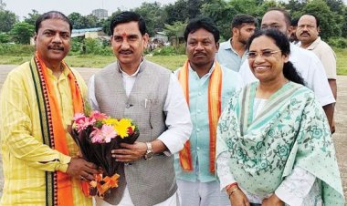 केंद्रीय राज्य मंत्री तोखन साहू के कोंडागांव आगमन पर स्वागत