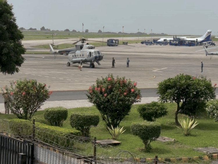 इंदौर से धार के लिए पीएम मोदी रवाना हुए:एयरपोर्ट पर 36 जनप्रतिनिधि व अधिकारियों से की मुलाकात