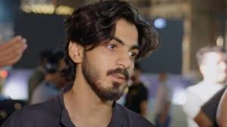 हार के बाद ग़ुस्साए पाकिस्तानी फ़ैन ने कहा, 'आज के बाद टीम को सपोर्ट नहीं करेंगे'