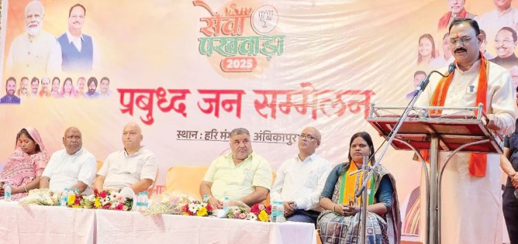 विश्व के हर क्षेत्र में अग्रणी भूमिका निभा रहा है भारत- श्याम बिहारी