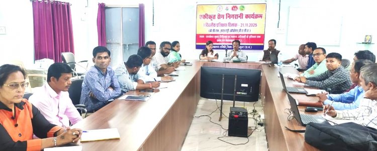 स्वास्थ्य कार्यक्रमों और उपलब्धियों पर चर्चा