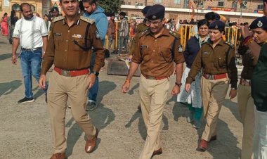 कुबेरेश्वर धाम में रुद्राक्ष महोत्सव की सुरक्षा व्यवस्थाओं की समीक्षा:उप पुलिस महानिरीक्षक ने मार्ग, भीड़ नियंत्रण, पार्किंग और आपात सेवा निर्देश दिए