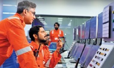 सरकारी नौकरी:इंडियन ऑयल कॉर्पोरेशन में 2755 पदों पर भर्ती के लिए आवेदन का आज आखिरी दिन, 12वीं पास तुरंत करें अप्लाई