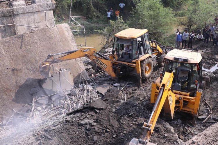 रायसेन ब्रिज हादसे के बाद PWD ने 45 जर्जर पुलों की मरम्मत के लिए फंड जारी किया