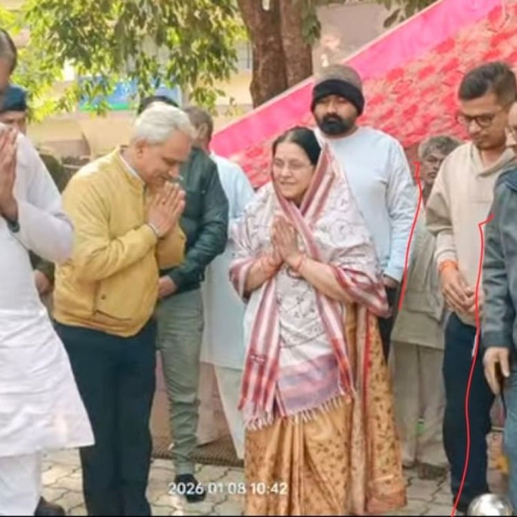 कलेक्ट्रेट में कांग्रेस का धरना 4 दिन बाद समाप्त:सीईओ के अनुरोध पर खत्म किया प्रदर्शन; बरमान में युवक को पीटा था